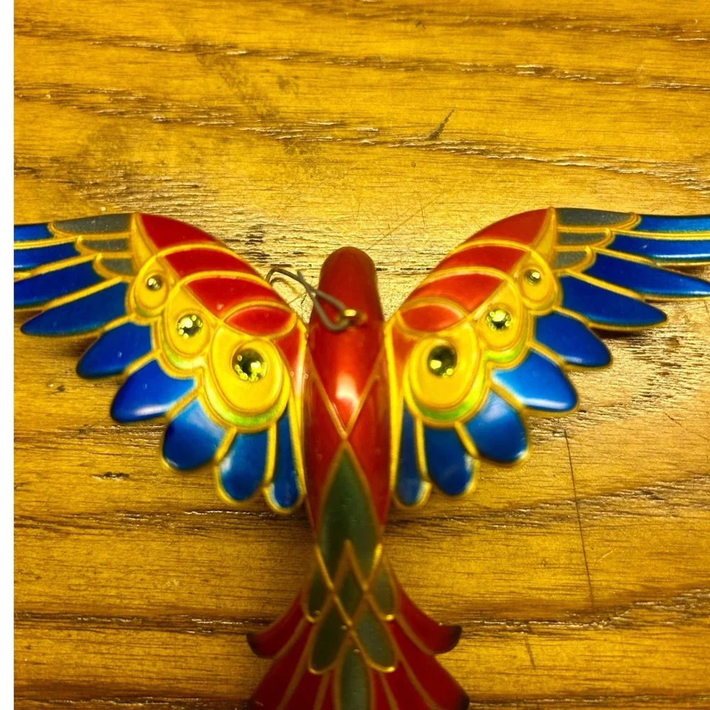 Hallmark 2018 Pretty Parrot Exclusive Beauty of Birds Edythe Kegrize Christmas